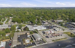 2122 S Glenstone Avenue, Springfield, MO 65804