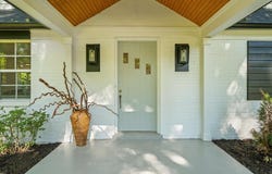 386 E ERWIN Dr, Memphis, TN 38117