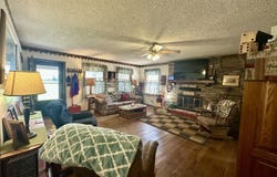 231 N Olive Street, Marshfield, MO 65706