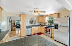 403 BETSY BELL RD, STAUNTON, VA 24401
