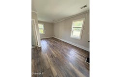 19 Glen Avenue, Watervliet, NY 12189