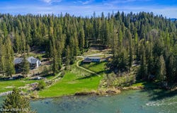 792 Dirks Rd, Priest River, ID 83856