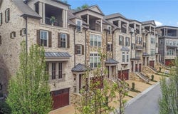 3470 Commander Cove, Suwanee, GA 30024