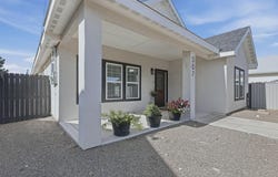 307 E Sanderson, Alpine, TX 79830