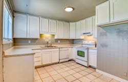 1733 Jerry Murphy RD, Pueblo, CO 81001
