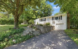 23 Dupay Road, Pleasant Valley, NY 12569