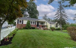 17 Honor Road, West Haven, CT 06516