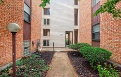 4906 Chalet Drive, St Bernard, OH 45217