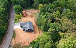 4000 Star Point Rd, Byrdstown, TN 38549