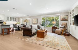 1900 Ptarmigan Dr, Walnut Creek, CA 94595