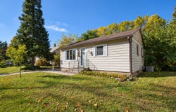 1131 S FRANKLIN Street, SHAWANO, WI 54166-3207