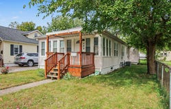 548 Surby Avenue, Battle Creek, MI 49015