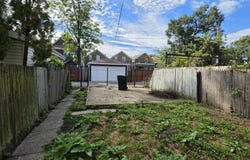 5047 W CHICAGO Avenue, Chicago, IL 60651