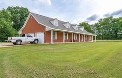 18558 E Highway 28, Parks, AR 72950