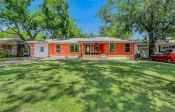 112 Oak Drive, Terrell, TX 75160
