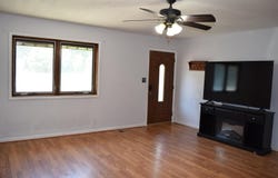 670 S Burkhardt Road, Evansville, IN 47715