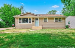 348 W Oriole Trail, Cary, IL 60013