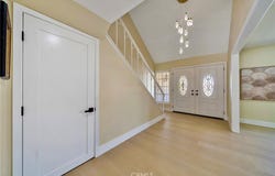 38 Lucero, Thousand Oaks, CA 91360