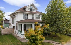 902 E Maple Street, Jeffersonville, IN 47130