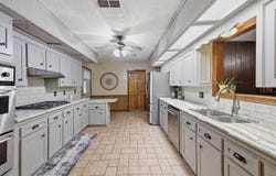 9406 State Hwy 154 W, Big Sandy, TX 75755