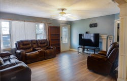 201 Thomas Boulevard, Plainview, TX 79072