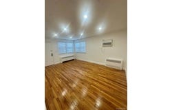 538 E Park Avenue, Long Beach, NY 11561