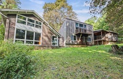 90 Ryder Hill Road, Rush, NY 14543