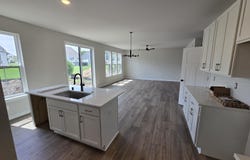 1487 Patton Dr, Hartford, WI 53027