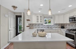 80 Chestnut Hills, New Hartford, NY 13413