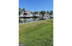 19 PINTAIL Drive, OCEAN PINES, MD 21811