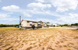 380 Martin Ave, Carrizo Springs, TX 78834