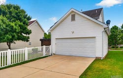 206 Hawksbury Place, O'Fallon, MO 63368