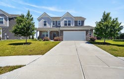 10870 Sablecliff Way, Brownsburg, IN 46112