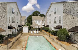 5143 NICHOLSON DR, Baton Rouge, LA 70820