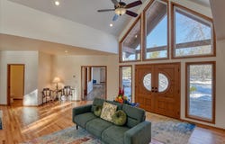 12912 E Gibbs Rd, Mica, WA 99023