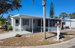10718 Burrito Dr, Riverview, FL 33569