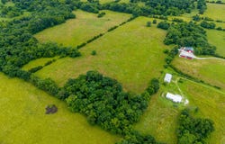 12 State Highway 32, Stockton, MO 65785