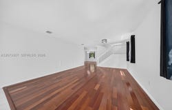 9371 W 35th Ave, Hialeah, FL 33018