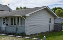 409 6th St SW, Chisholm, MN 55719