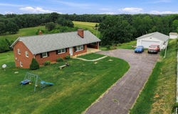 285 Clover Road, Hurt, VA 24563