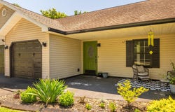 1437 Dogwood Road, Carbondale, IL 62901