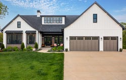 10028 E Pineridge Drive, Effingham, IL 62401