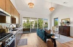 1825 SOPHIE WRIGHT Place, New Orleans, LA 70130