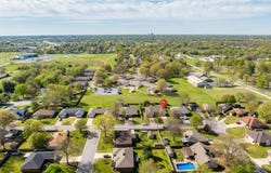 1348 E Arlington Street, Springfield, MO 65803