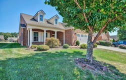 403 Deer Run Cir, Salem, VA 24153