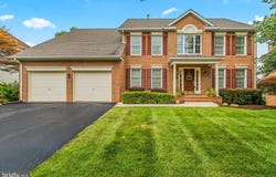2214 W GREENLEAF Drive, FREDERICK, MD 21702