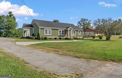 261 LaGrange Street, Newnan, GA 30263