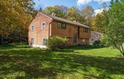 441 Dingle Rd, Worthington, MA 01098