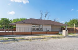703 W Bean, Del Rio, TX 78840
