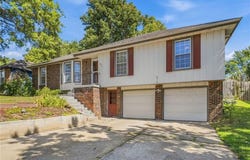 3713 Stanton Street, Lee's Summit, MO 64064